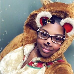 Meet your Posher, Jacqueline